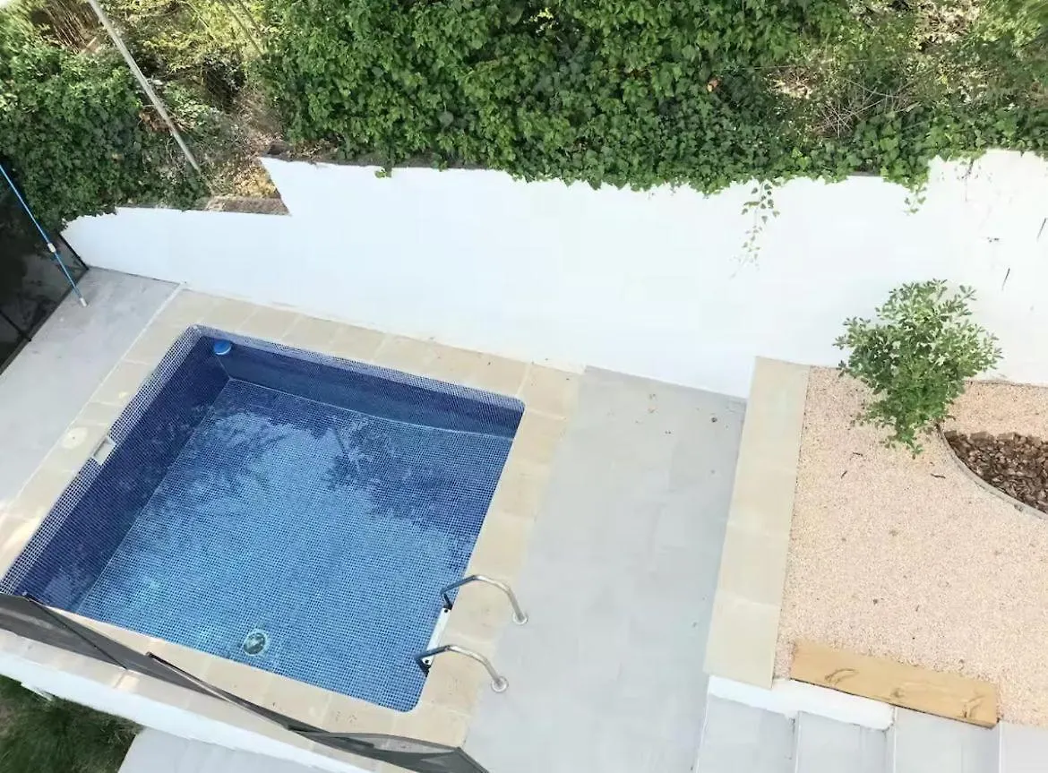 20 Min From Bcn- Charming House W/ Pool & Bbq Area Villa Cervelló
