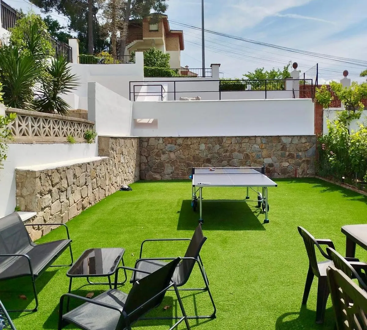 20 Min From Bcn- Charming House W/ Pool & Bbq Area Villa Cervelló 0*,  Spanyolország